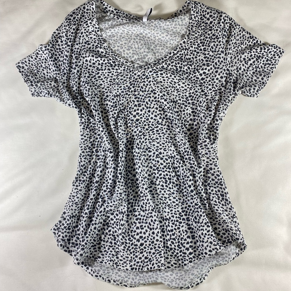 Free people vibes zsupply L v-neck top t shirt